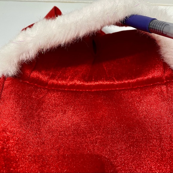 RETIRED Build a Bear Holiday Red Snowflake Carrier - Picture 6 of 12